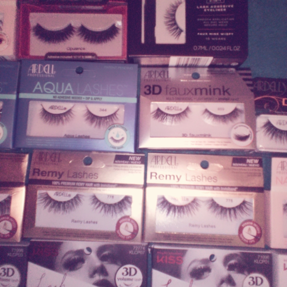 Lashes - Picture 5 of 6